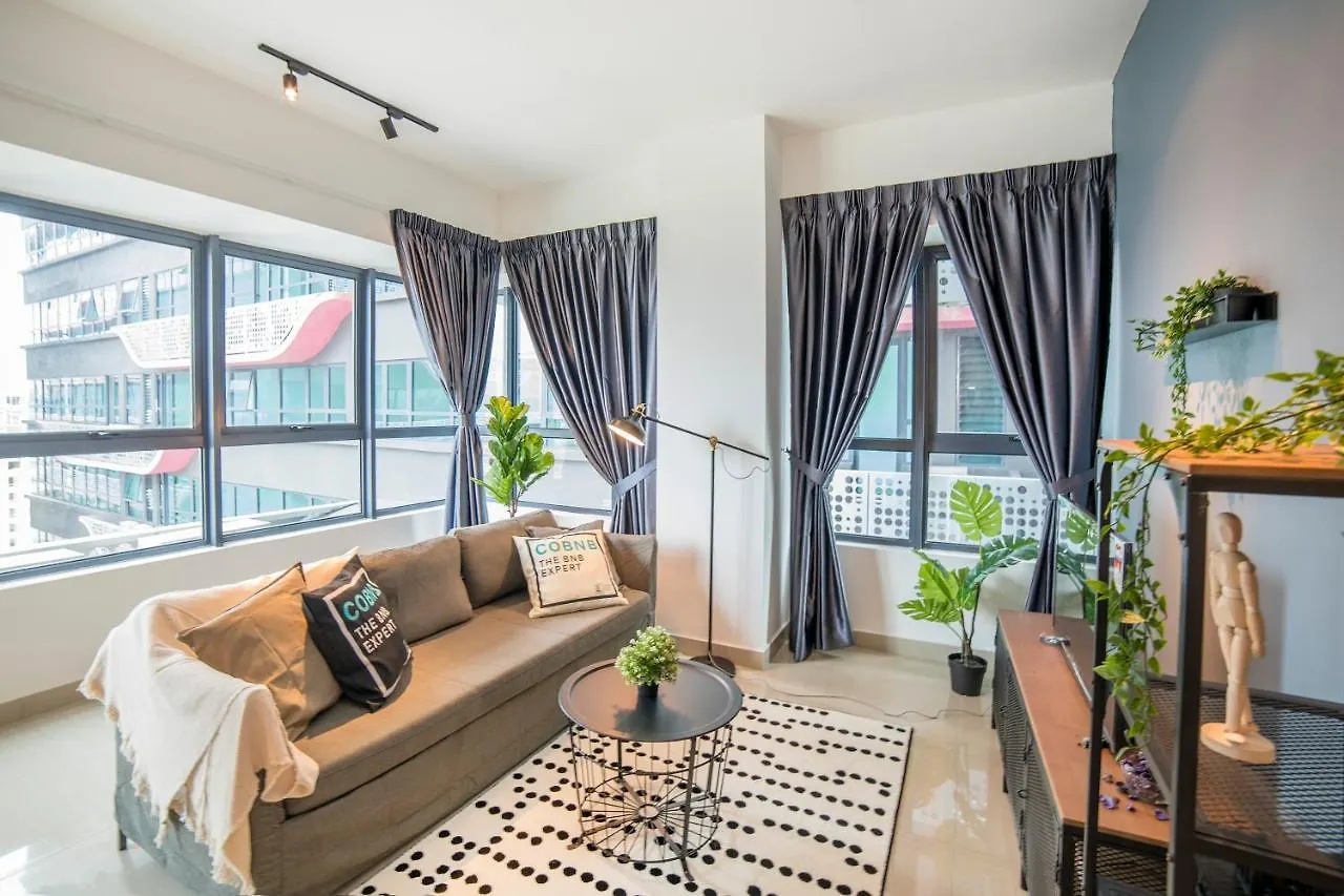 Arte Plus Klcc Designer Suites By Cobnb Kuala Lumpur Apartment