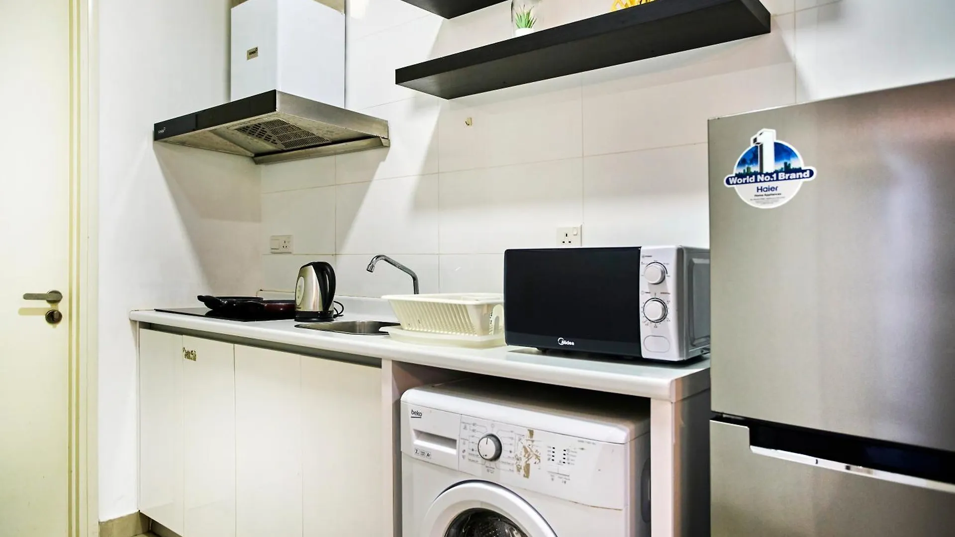 Arte Plus Klcc Designer Suites By Cobnb Kuala Lumpur
